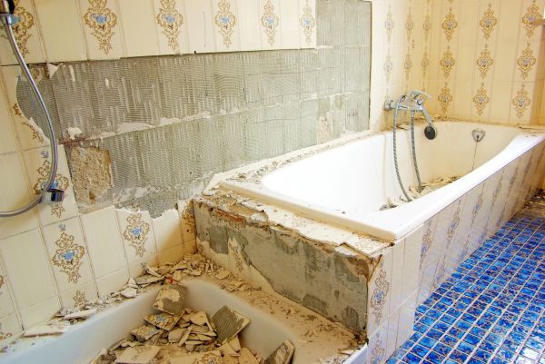 Bathtub Demolition in Hampton
