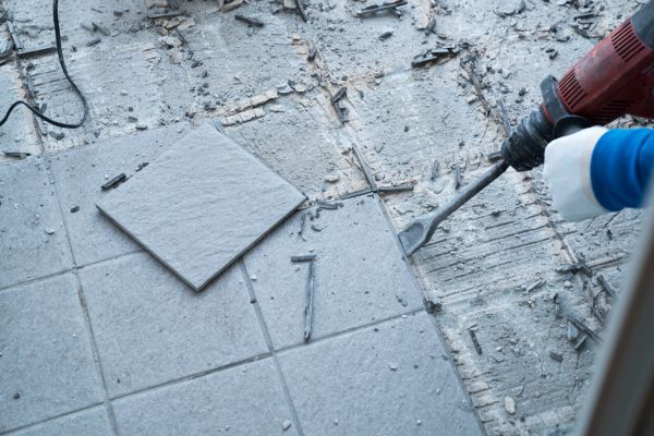 Flooring Removal Service in Hampton