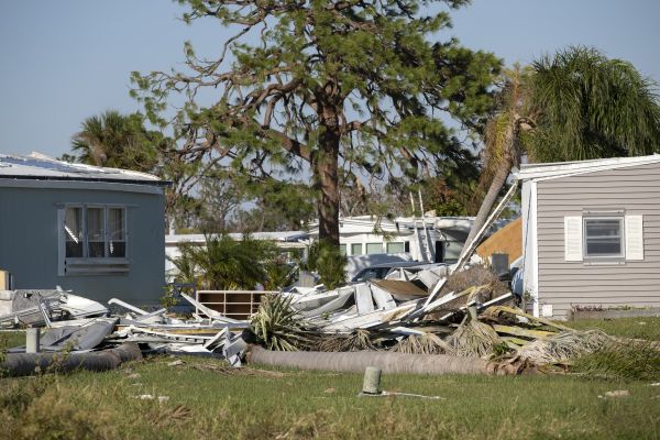 Double Wide Demolition in Hampton