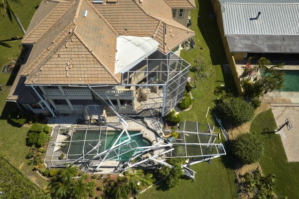 Lanai Removal in Hampton